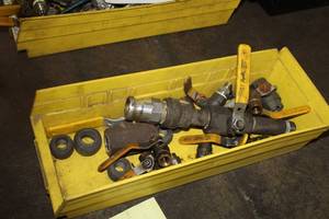 lot 934 image: Misc. Ball Valves and Parts