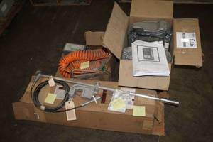 lot 973 image: Scully Portable Thermister Sensor Control Unit Junction Box with Case