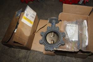 lot 985 image: Lot of (2) Milwaukee Valve 4-14 Butterfly Valves (New In Boxes )