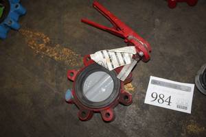 lot 984 image: Lot of (1) 4 Butterfly Valve