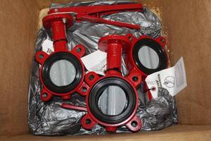 lot 975 image: Lot of (3) 3 Butterfly Valves (New In Box)