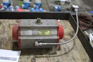 lot 994 image: Flo Source Spring Return Actuator