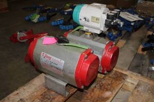 lot 993 image: Lot of (2) Bray Controls Pneumatic Actuators