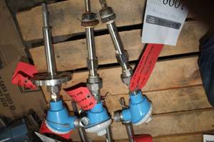 lot 1098 image: Lot of (3) Temperature Transmitters