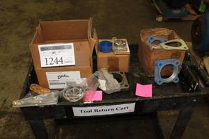 lot 1244 image: Misc. Pump Maintenance KitFlangesGasketsSpare Parts