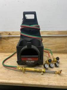 LINCOLN ELECTRIC Port-A-Torch