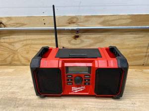 MILWAUKEE M18 18-Volt Lithium-Ion Cordless Jobsite Radio (Tool Only)