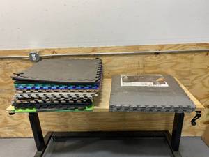 Lot of 24 x 24 Impact Tiles (various colorsbrands)