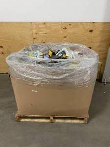 Gaylord Full of Phone Cases