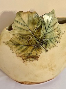 lot 65 image: Handcrafted Pottery Vase with Leaf Motif Design