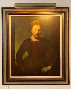 lot 41 image: Framed Vintage Portrait Print with Picture Light