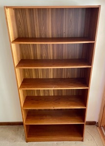 lot 81 image: Wide Bookshelf with Adjustable Shelves