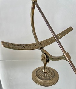 lot 182 image: Flora & Fauna Sundial
