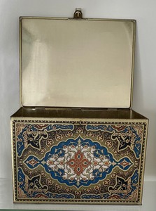 lot 183 image: Decorative Metal Box
