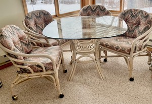 lot 186 image: Vintage Rattan and Glass Top Table and 4 Chairs
