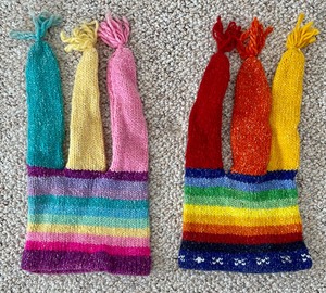 lot 185 image: Bright and Colorful Winter Hats from Ecuador