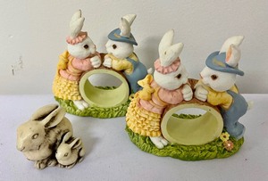 lot 198 image: Bunnies Galore