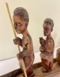 lot 305 image: Vintage Wonderful Wooden Boat Decor- Rwanda