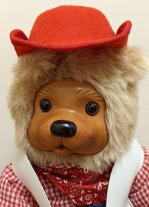 lot 202 image: Robert Raikes Cowgirl Bonnie Bear