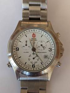 lot 224 image: Mens Swiss Military Stainless Steel Chronograph Wristwatch