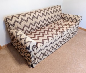 lot 244 image: Vintage Tweed Sleeper Sofa