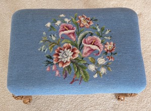 lot 321 image: Vintage Needlepoint Footstool