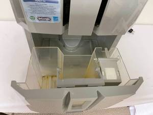 lot 400 image: Delonghi 50 Pint  Day Dehumidifier