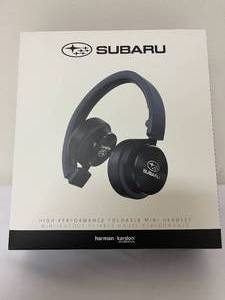 lot 430 image: Harmon Kardon Foldable Mini Headset