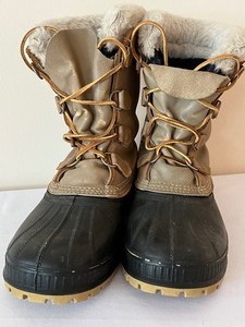 lot 283 image: Mens Sorel Boots