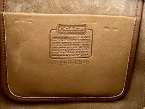 lot 470 image: Vintage Coach Leather Attache Bag w New York Label