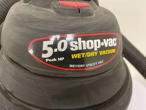 lot 529 image: 12 Gallon Shop Vac Wet  Dry Vac