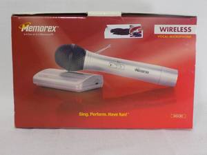 lot 33 image: New Memorex Microphone System