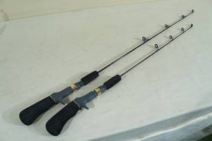 2 Ice Fishing Rods