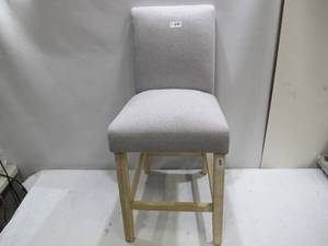 lot 639 image: Graham Upholstered Parsons Counter Height Barstool - Threshold