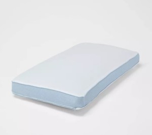 lot 642 image: Cool Touch Memory Foam Bed Pillow - Made By Design