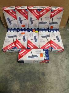Lot of Bruce 32 oz. Hardwood and Laminate Cleaning System Customer Returns See Pictures