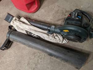 lot 210 image: Craftsman 200 MPH25CC Leaf Blower ...