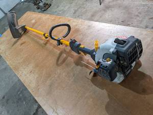 lot 223 image: Ryobi Zip Start Plus SS30 Weed Whip...