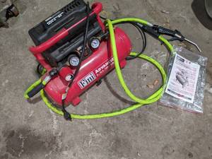 lot 229 image: Fini Compressor Advanced 2 Gallons,...
