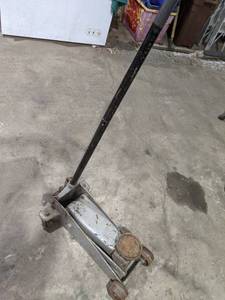 lot 230 image: Heavy Duty Large (Estimated 4 Ton) ...