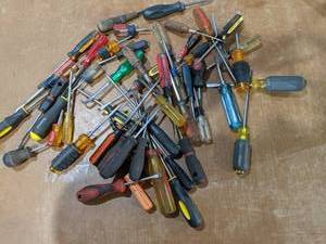 lot 279 image: Box of Screwdrivers See Photos...