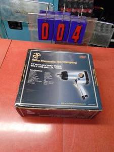 New Astro Pneumatic 34 heavy duty impact wrench. 800 ft lbs. As shown.