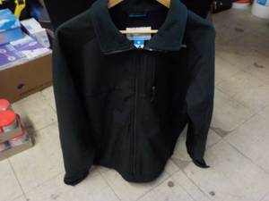 lot 285 image: Columbia Jacket size L...