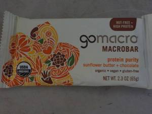 lot 341 image: 90 Gomacro Protein Purity Protein B...