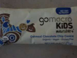 lot 344 image: 135 Gomacro Kids Oatmeal Chocolate ...