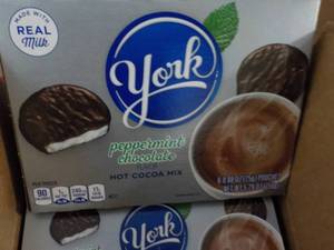lot 381 image: Case of 6 Boxes York Peppermint Cho...
