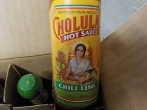 lot 389 image: Case of 12 - 5 oz Bottles Cholula H...