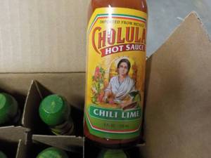 lot 392 image: Case of 12 - 5 oz Bottles Cholula H...