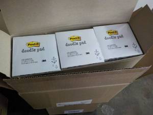 lot 430 image: Case of 32 Post- It Doodle Pads