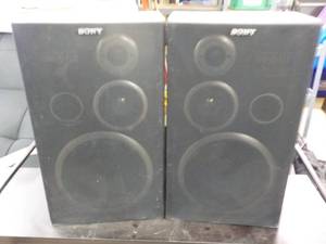 lot 48 image: Pair of Sony Speakers...